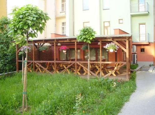 ברנו Hotel Satyam מראה חיצוני תמונה